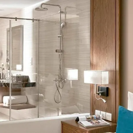 Panorama Oceanfront Suite Nha Trang Exterior photo
