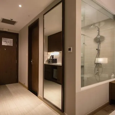 Panorama Oceanfront Suite Nha Trang Exterior photo
