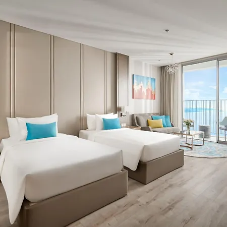 Panorama Oceanfront Suite Nha Trang Exterior photo