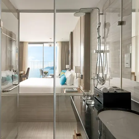 Panorama Oceanfront Suite Nha Trang Exterior photo