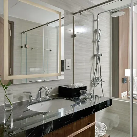 Panorama Oceanfront Suite Nha Trang Exterior photo
