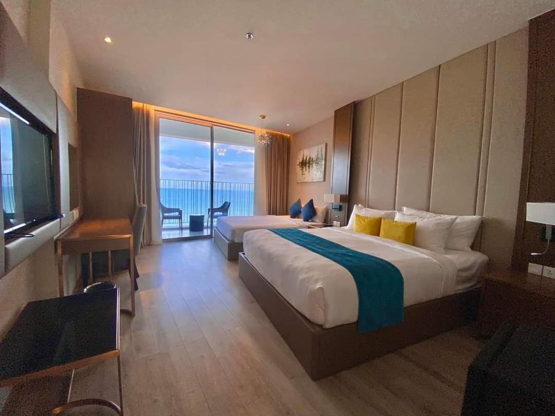 Panorama Oceanfront Apartment *