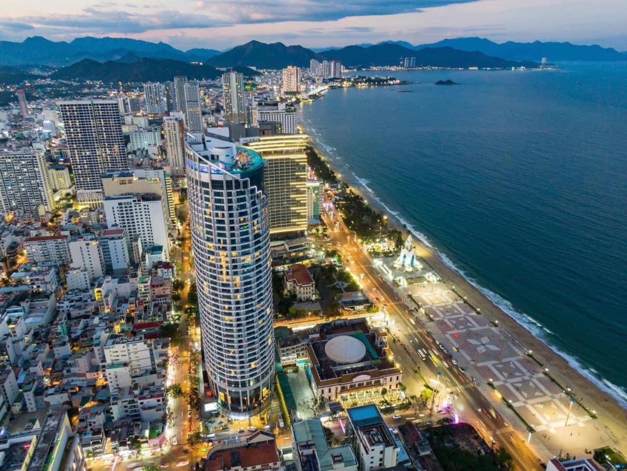 Panorama Oceanfront *