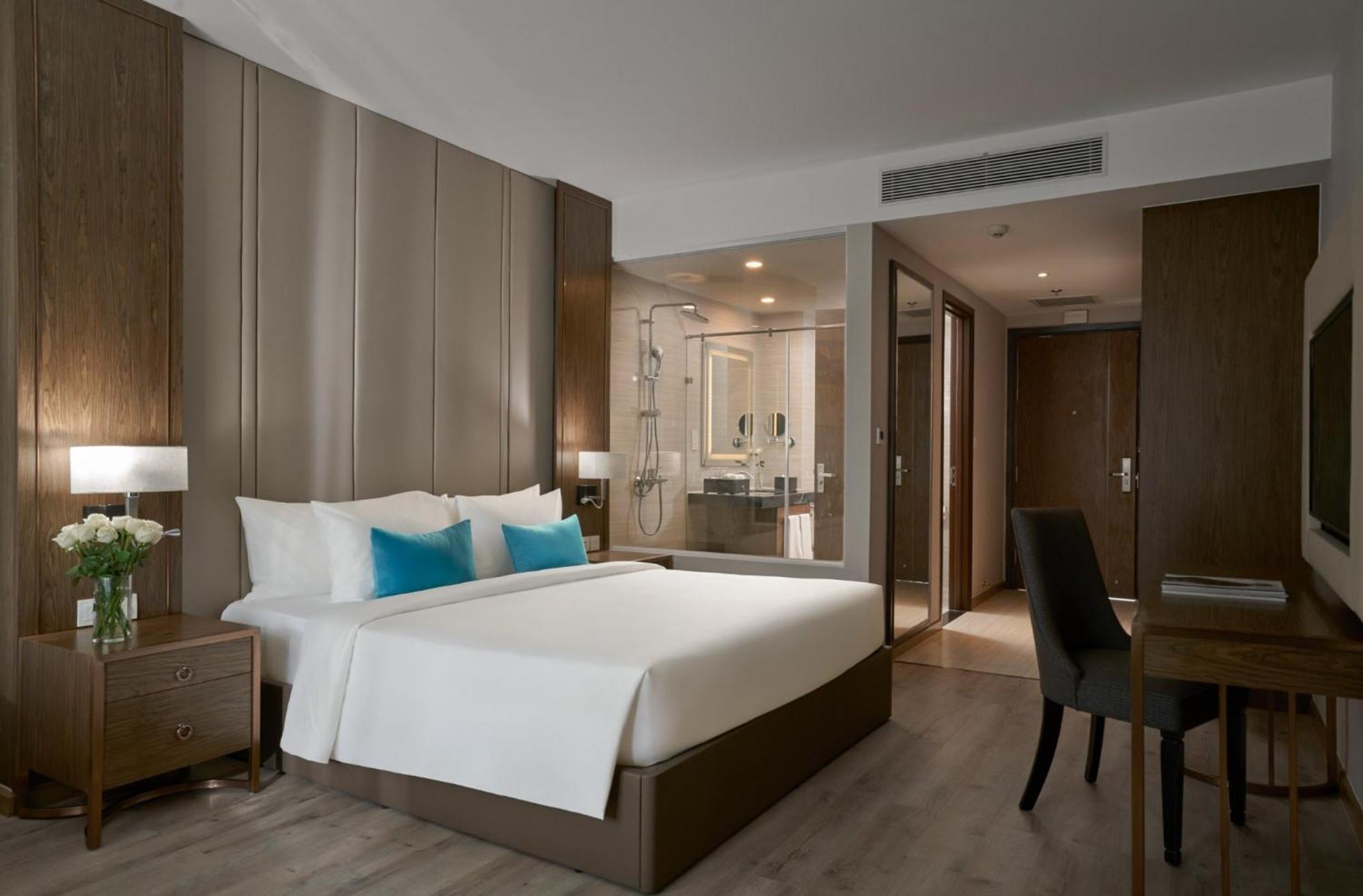Panorama Oceanfront Apartment Nha Trang